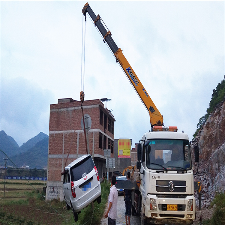 鹤峰就近的吊车救援